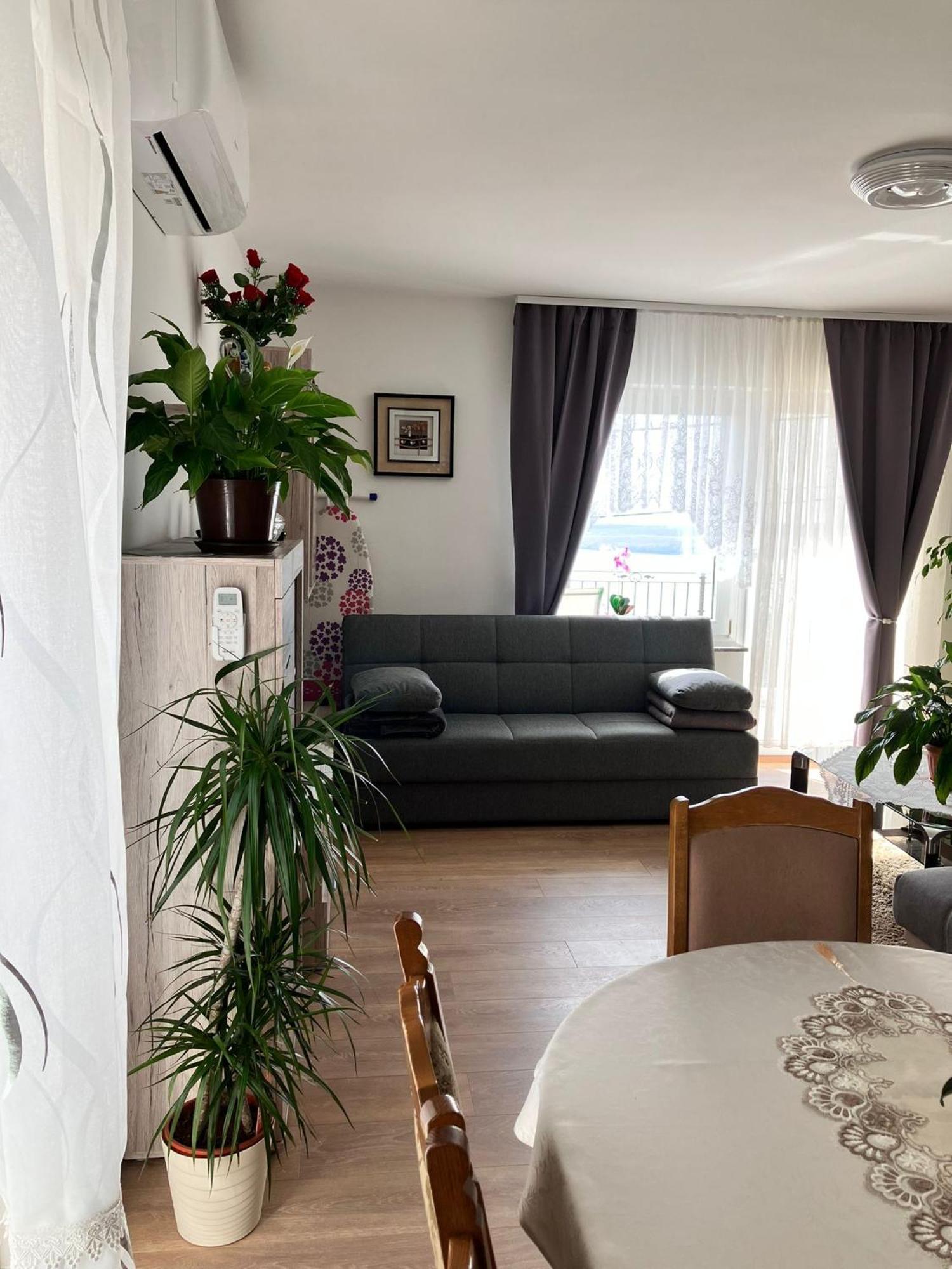 App Martina Apartment Dramalj Bagian luar foto